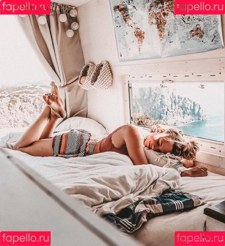 Yvonne Pferrer Onlyfans Photo Gallery 
