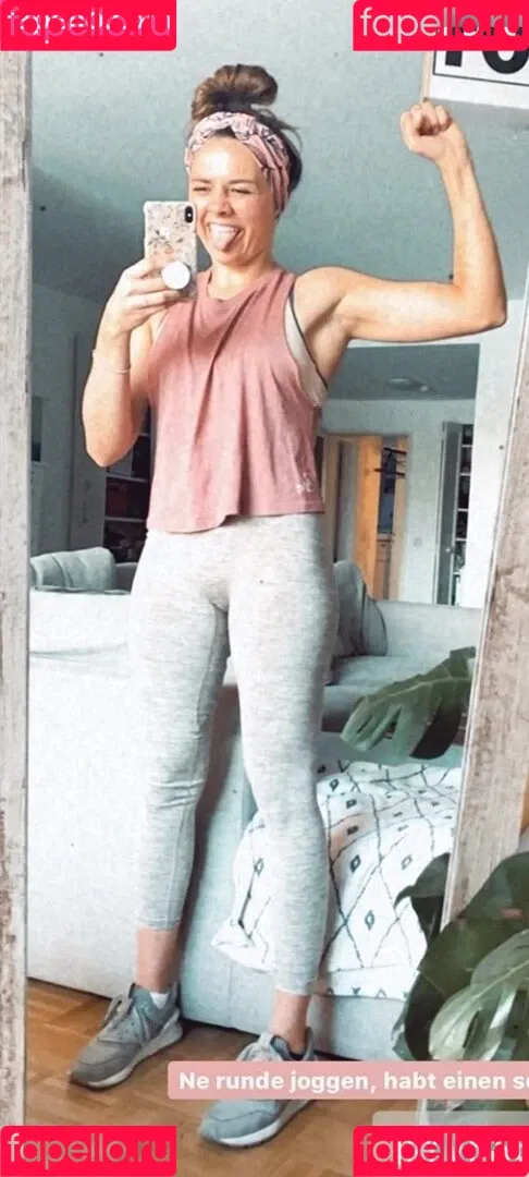 Yvonne Pferrer Onlyfans Photo Gallery 