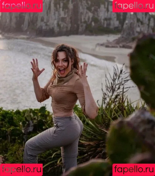 Yvonne Pferrer Onlyfans Photo Gallery 