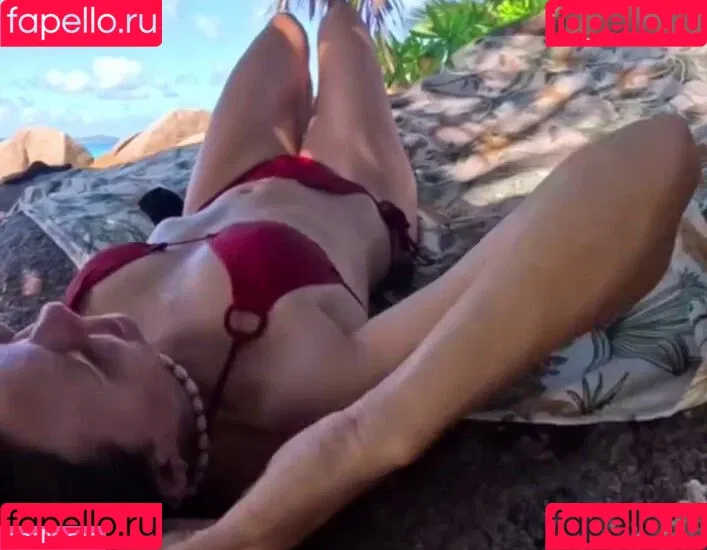 Yvonne Pferrer Onlyfans Photo Gallery 