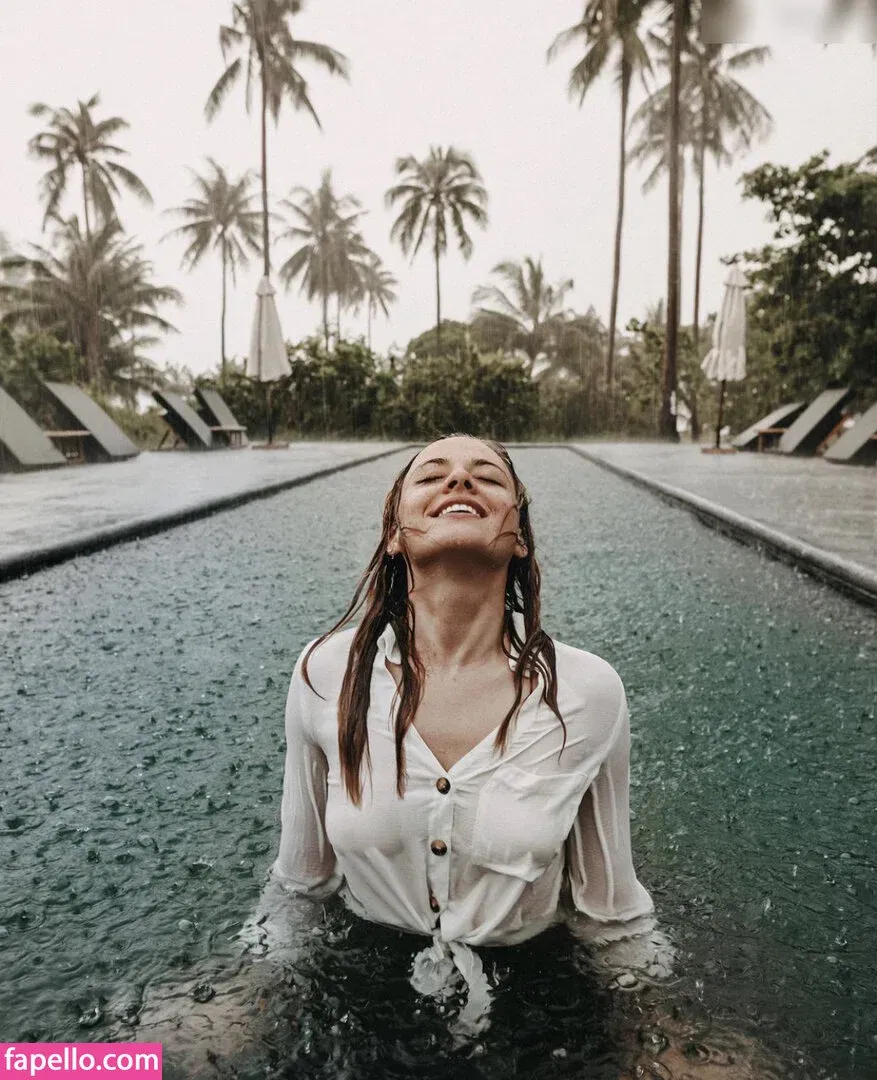 Yvonne Pferrer Onlyfans Photo Gallery 