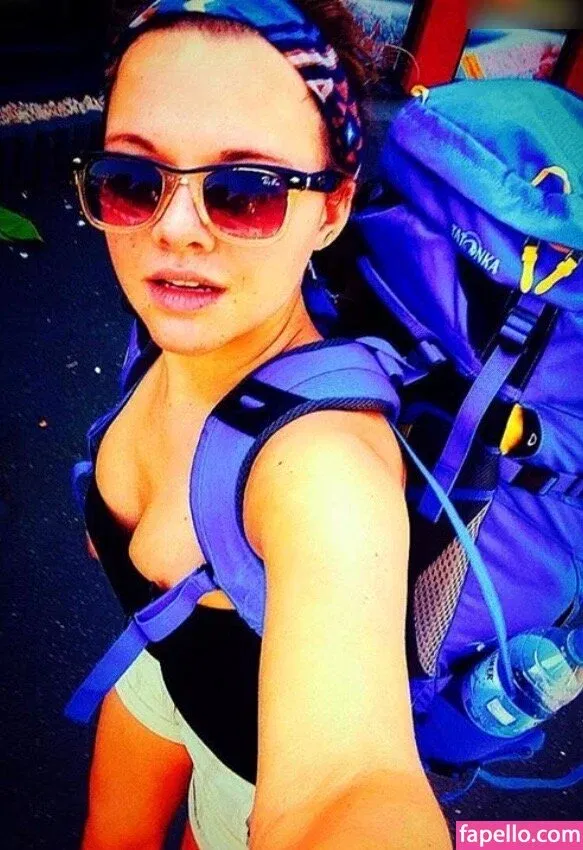 Yvonne Pferrer Onlyfans Photo Gallery 