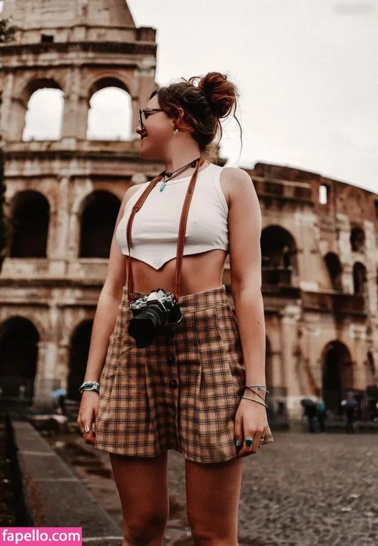 Yvonne Pferrer Onlyfans Photo Gallery 