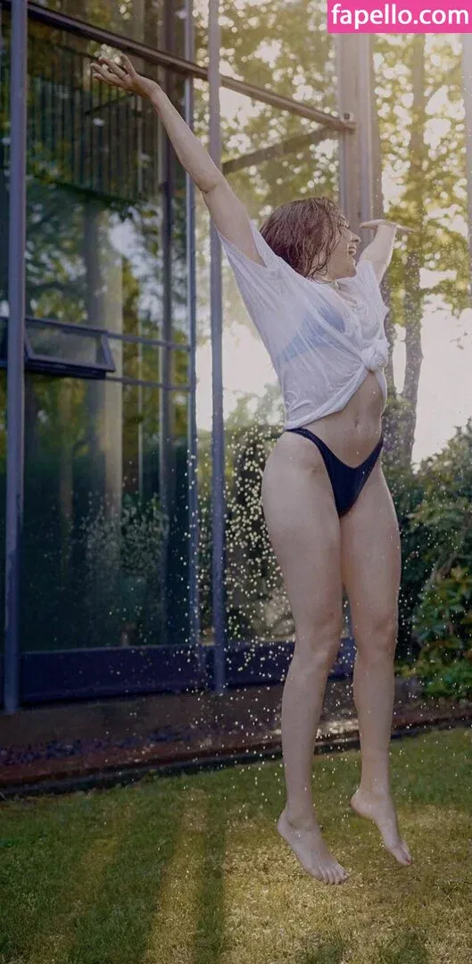 Yvonne Pferrer Onlyfans Photo Gallery 