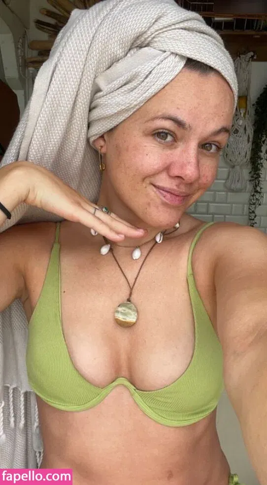 Yvonne Pferrer Onlyfans Photo Gallery 