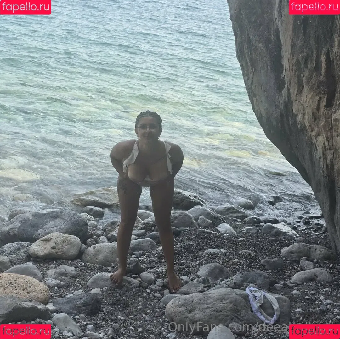 BrilliantDeea Onlyfans Photo Gallery 