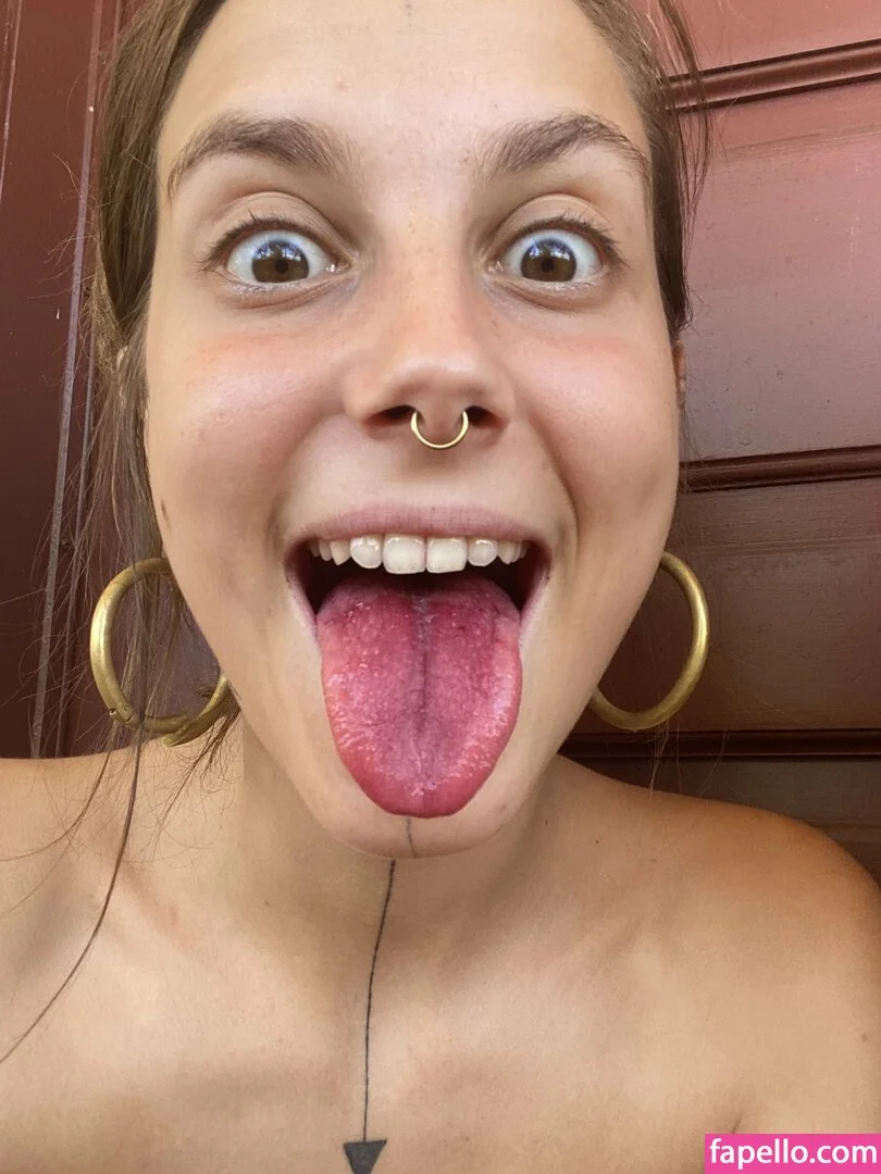 Kali Gayatri Onlyfans Photo Gallery 