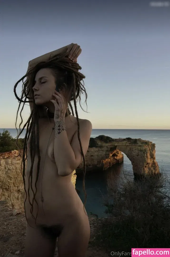 Kali Gayatri Onlyfans Photo Gallery 