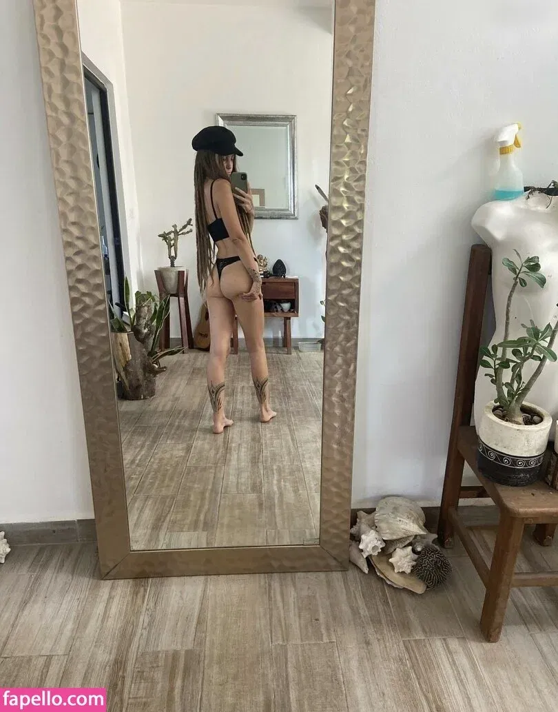 Kali Gayatri Onlyfans Photo Gallery 