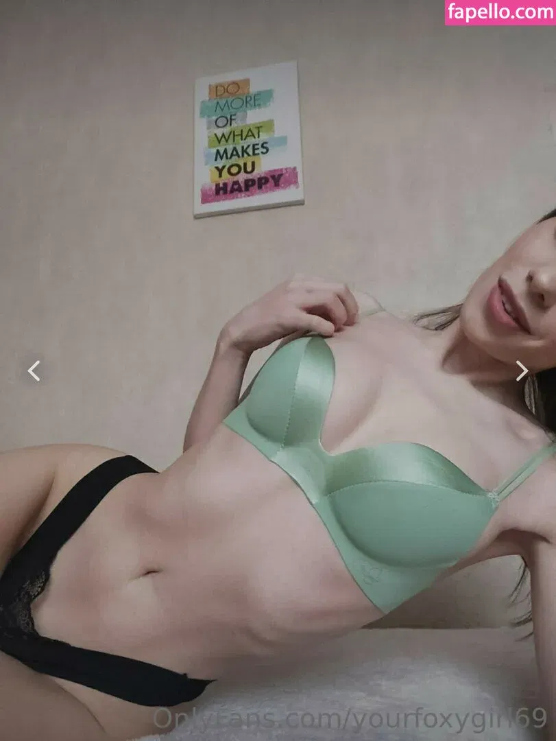 yourfoxygirl69 Onlyfans Photo Gallery 