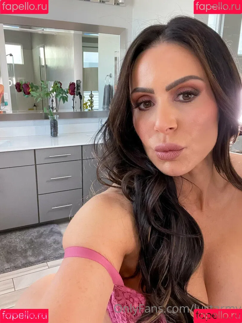 lustarmy Onlyfans Photo Gallery 