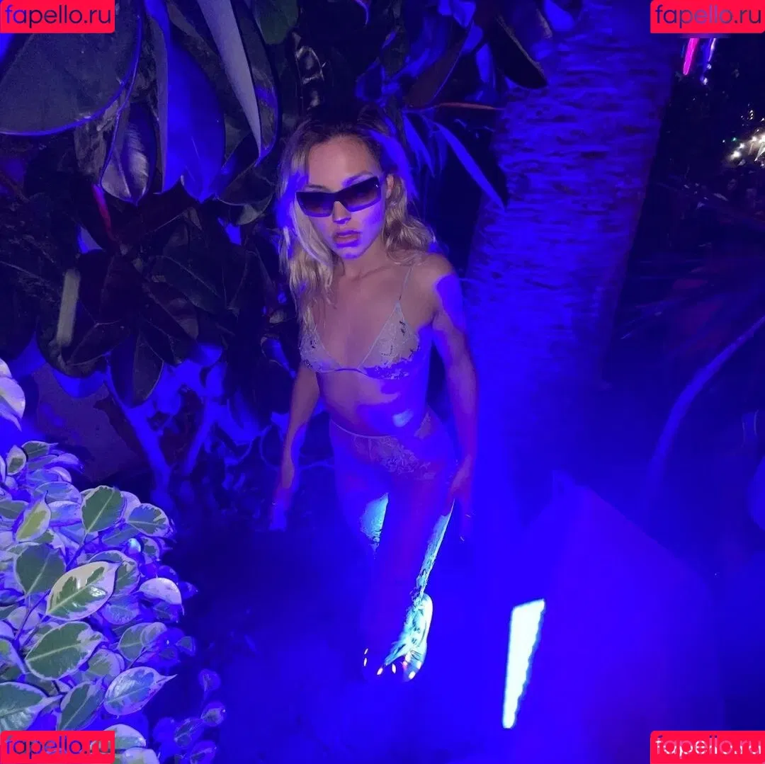 Mirela Balic Onlyfans Photo Gallery 