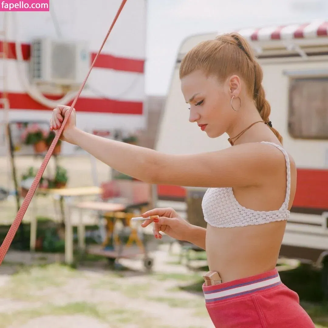 Mirela Balic Onlyfans Photo Gallery 