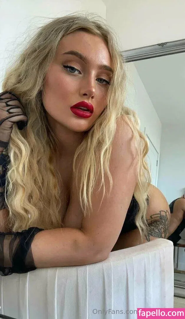 Rosie Harper Onlyfans Photo Gallery 
