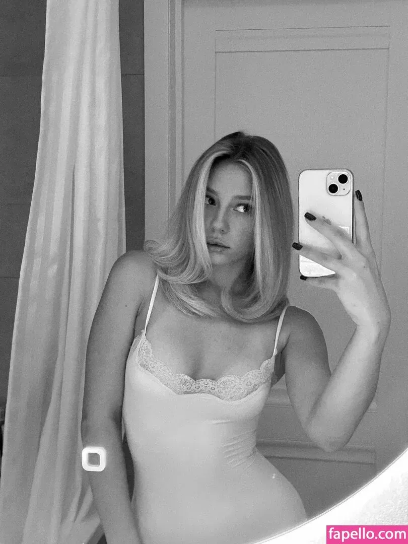 snow_is_falling Onlyfans Photo Gallery 