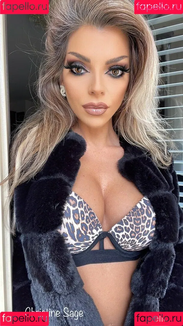 Christine Sage Onlyfans Photo Gallery 
