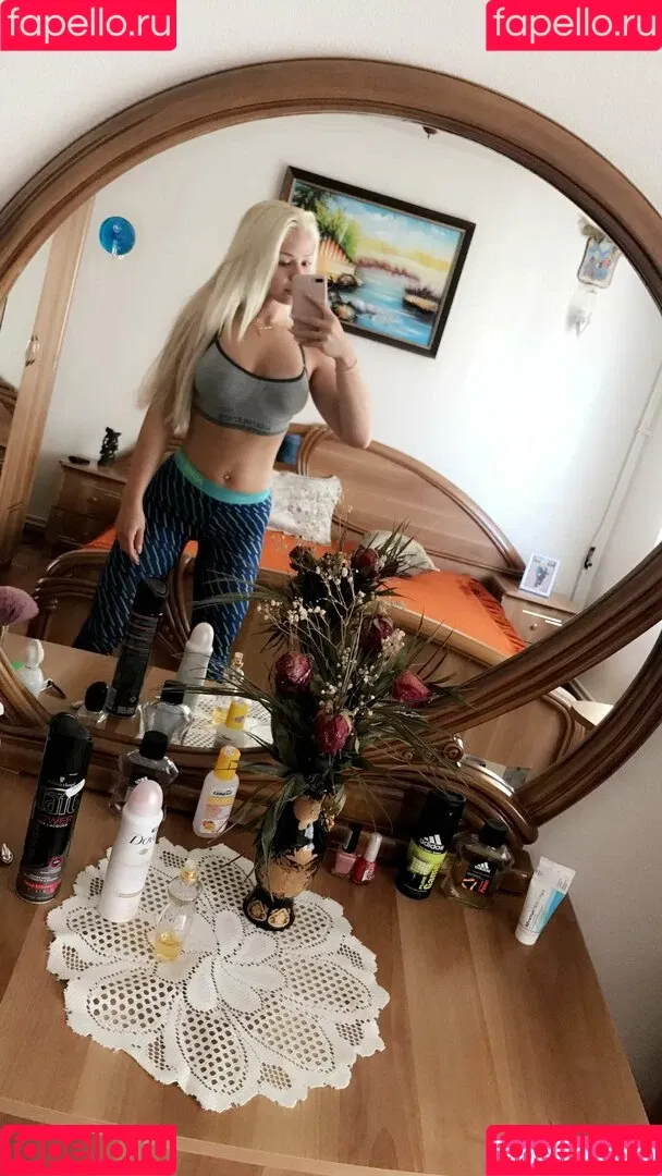 InnocentBaby9 Onlyfans Photo Gallery 