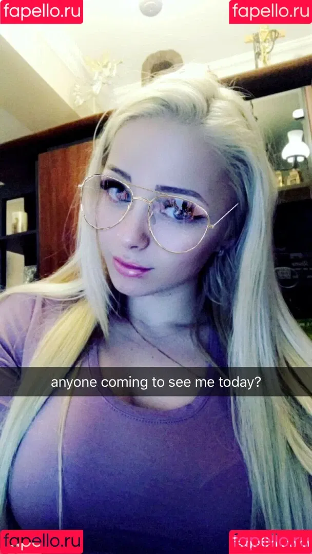 InnocentBaby9 Onlyfans Photo Gallery 