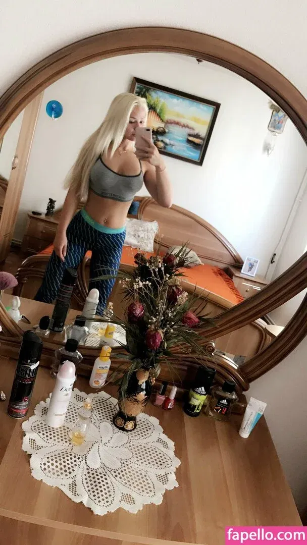 InnocentBaby9 Onlyfans Photo Gallery 