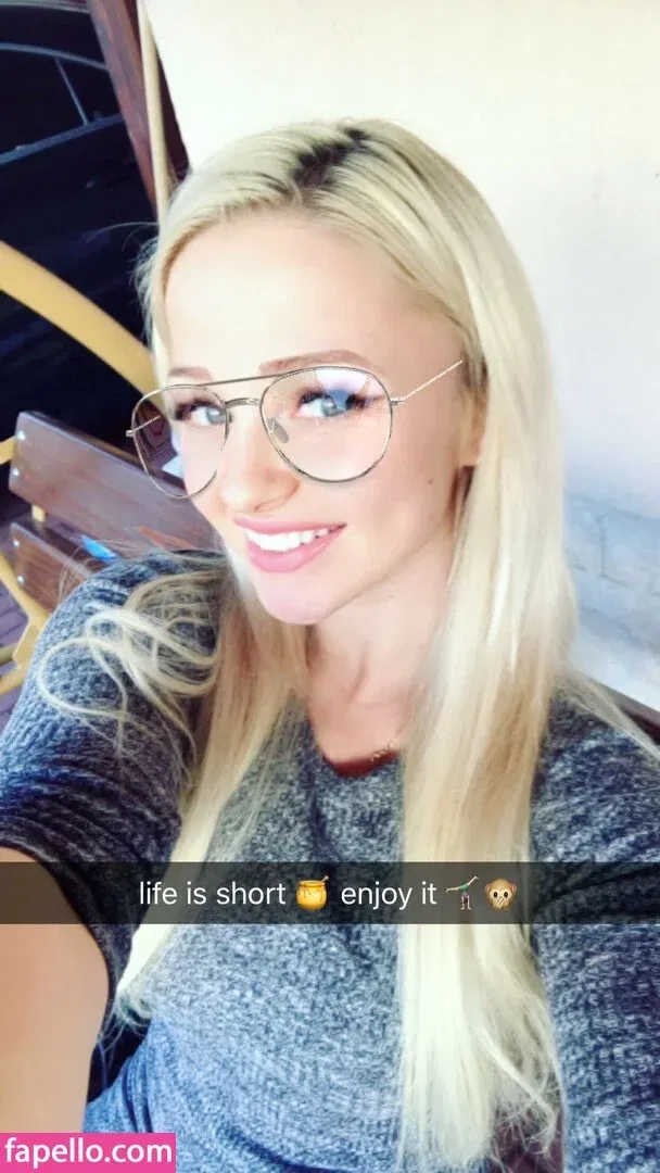 InnocentBaby9 Onlyfans Photo Gallery 