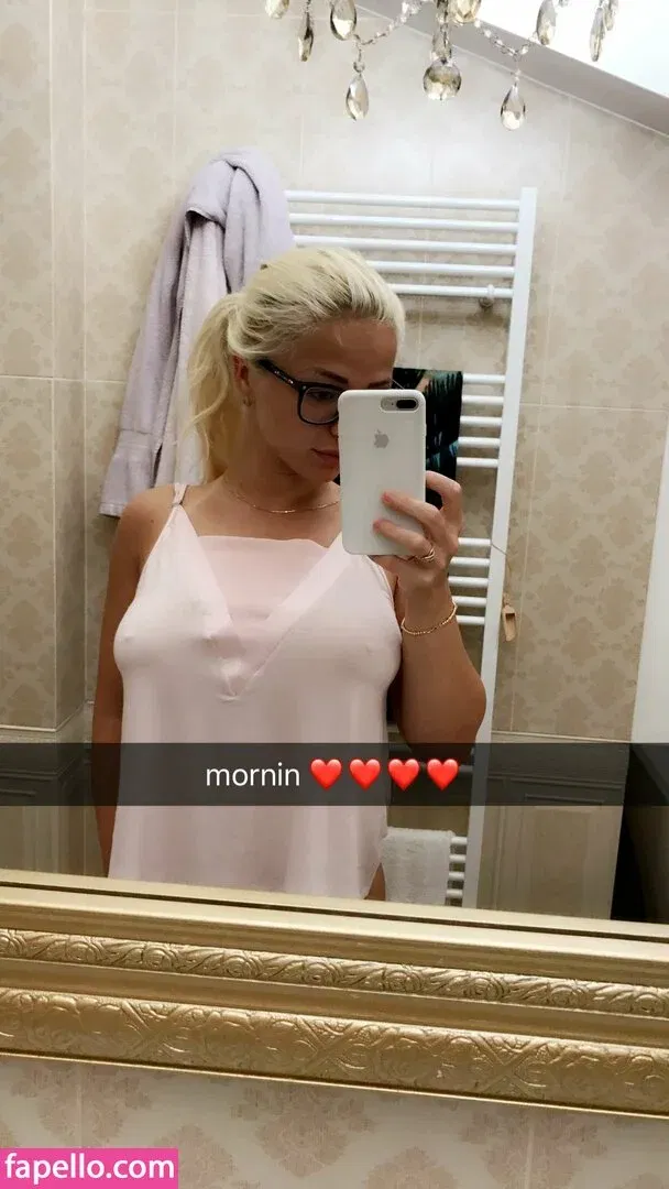 InnocentBaby9 Onlyfans Photo Gallery 