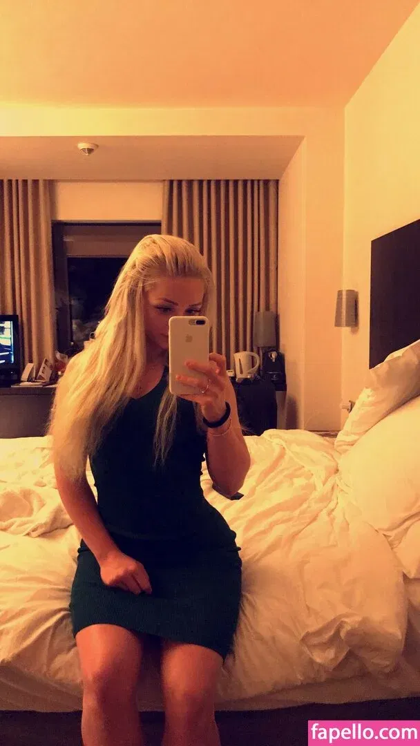 InnocentBaby9 Onlyfans Photo Gallery 