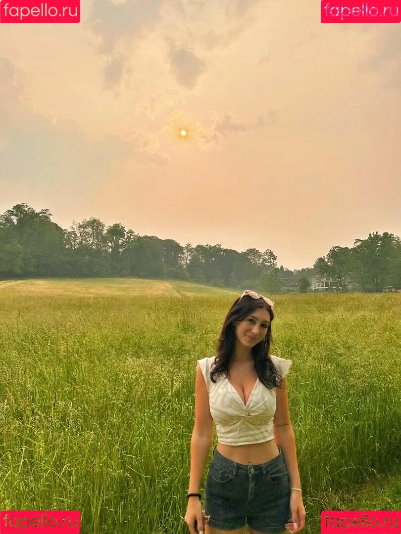 Mia Pitruzzello Onlyfans Photo Gallery 