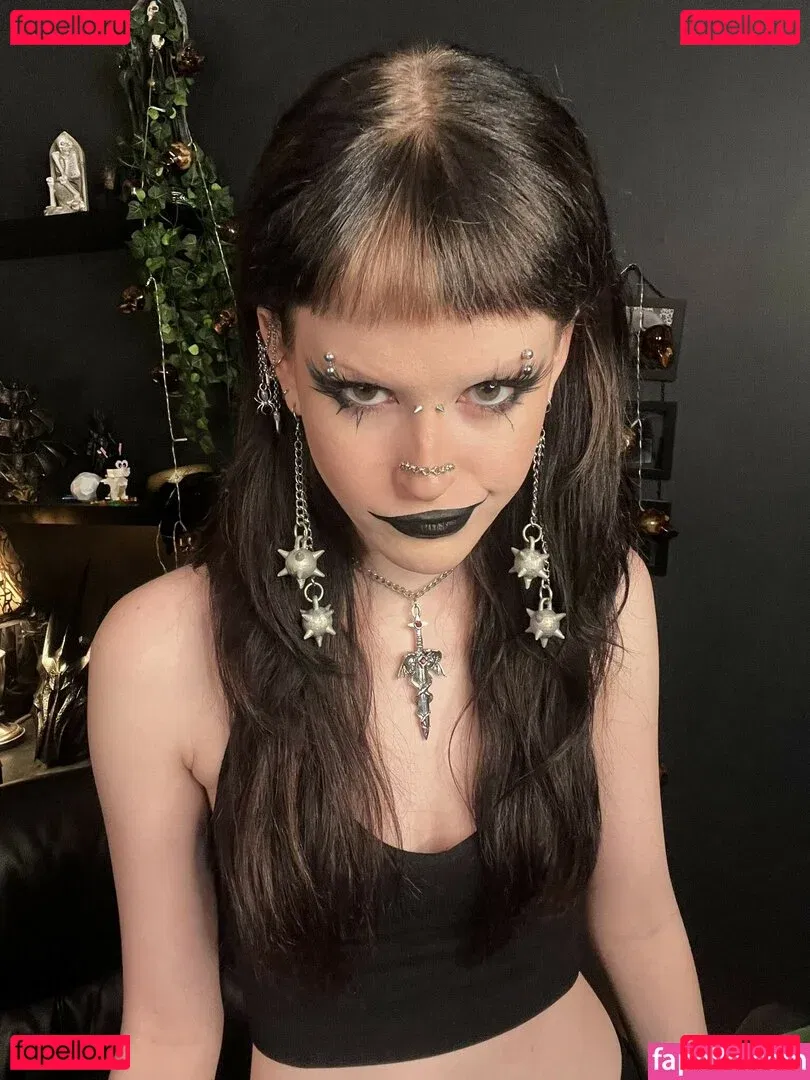 Gutknot Onlyfans Photo Gallery 