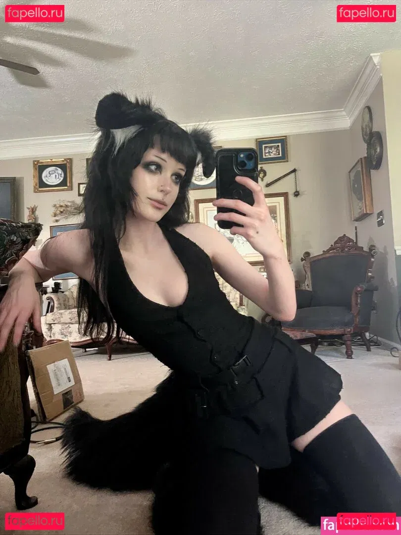 Gutknot Onlyfans Photo Gallery 