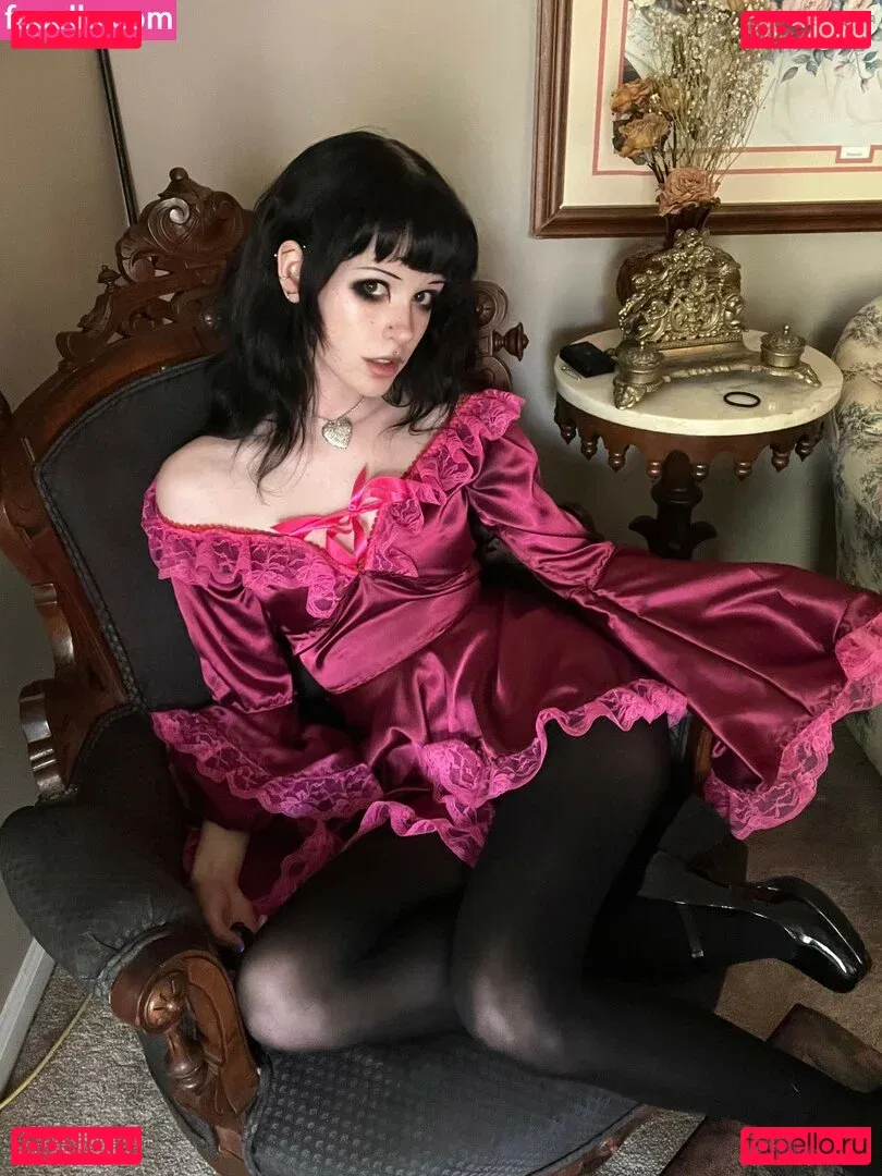 Gutknot Onlyfans Photo Gallery 