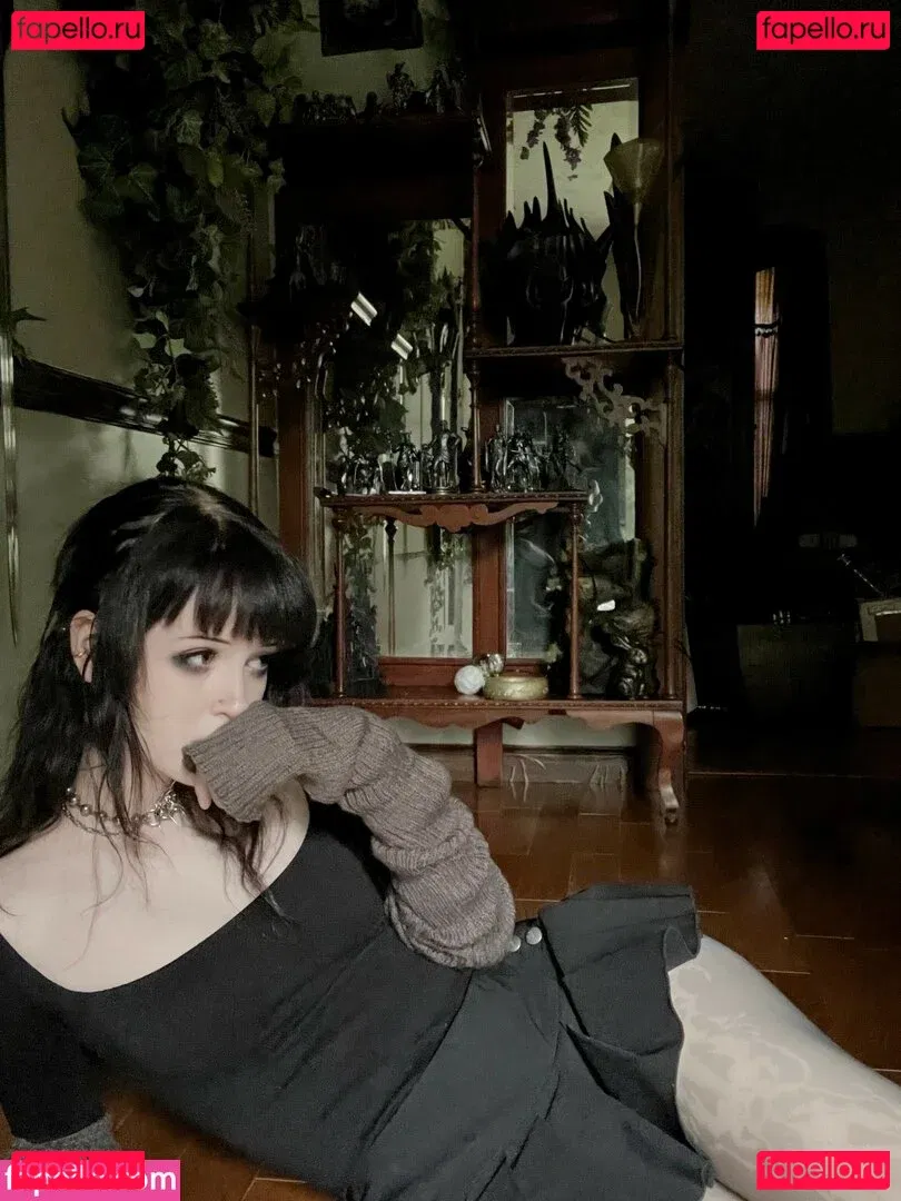 Gutknot Onlyfans Photo Gallery 