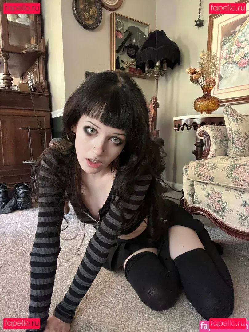 Gutknot Onlyfans Photo Gallery 