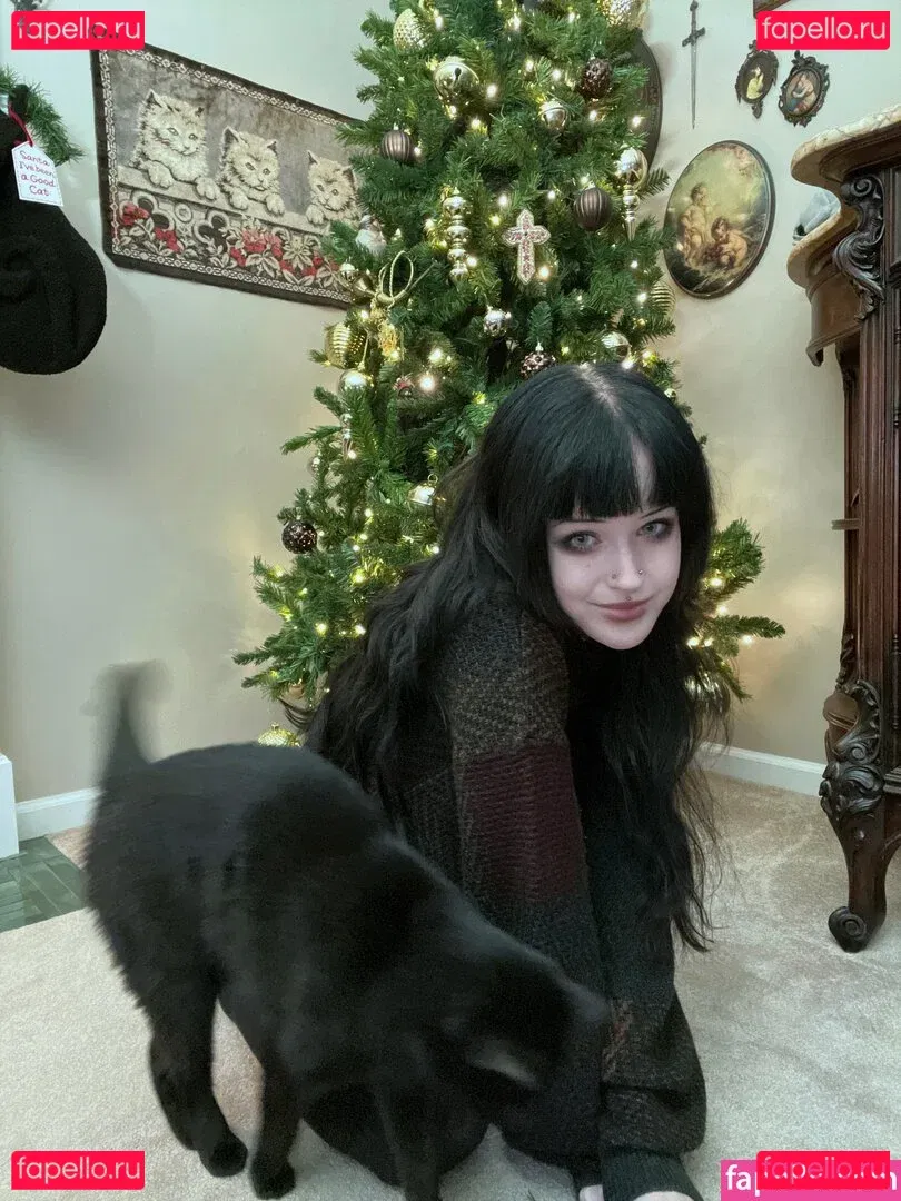 Gutknot Onlyfans Photo Gallery 