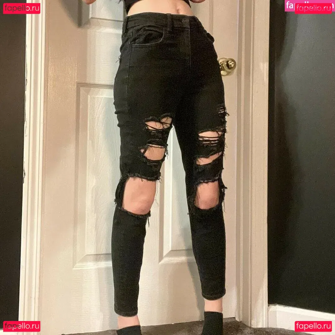 Gutknot Onlyfans Photo Gallery 