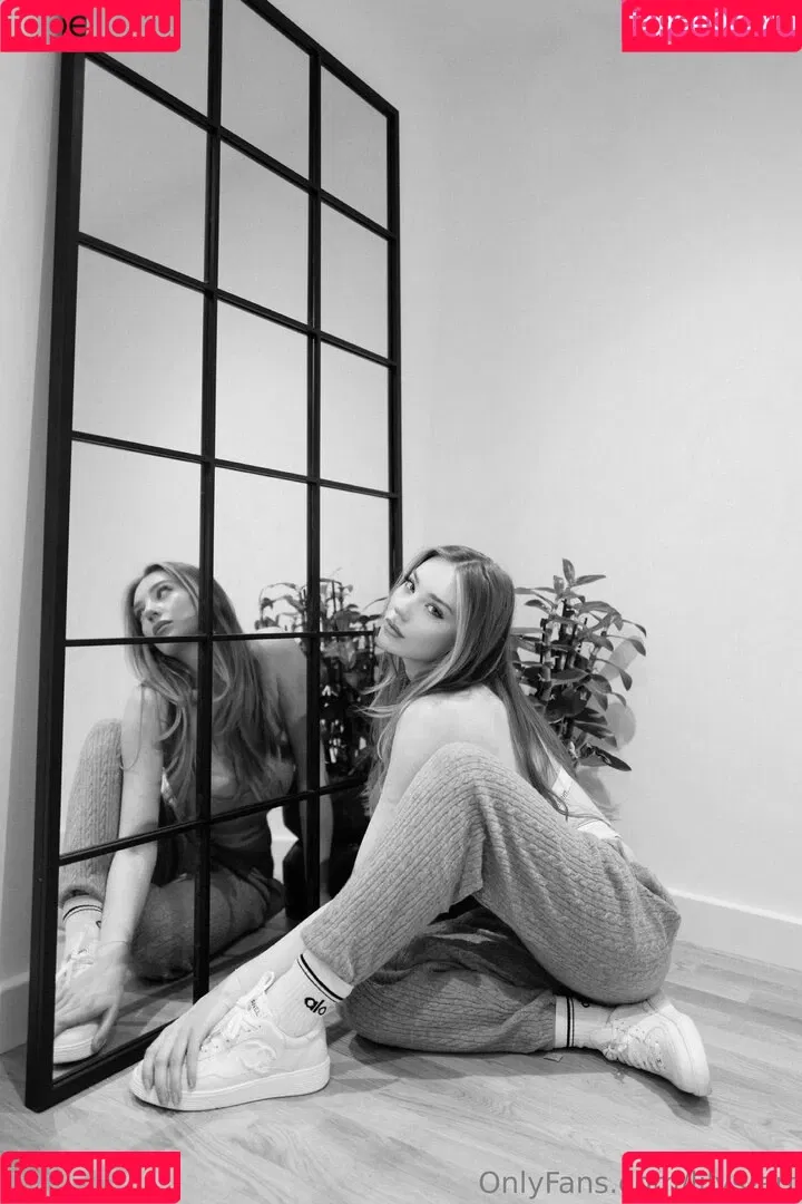 lilys-art Onlyfans Photo Gallery 