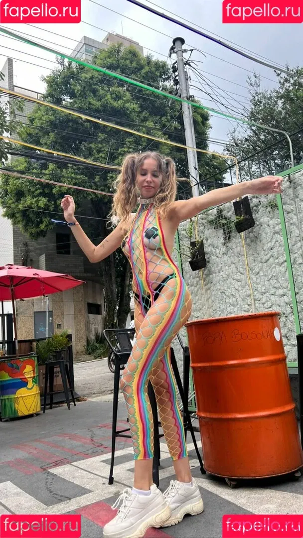 Gabbie Fadel Onlyfans Photo Gallery 