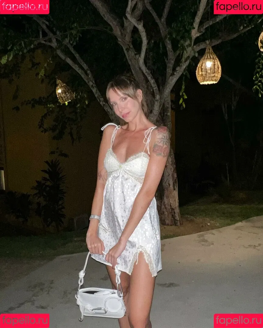 Gabbie Fadel Onlyfans Photo Gallery 