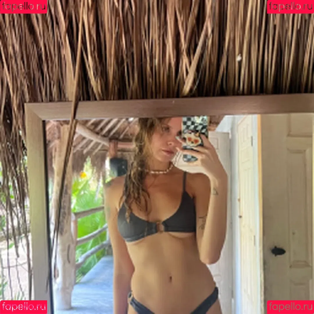 Gabbie Fadel Onlyfans Photo Gallery 