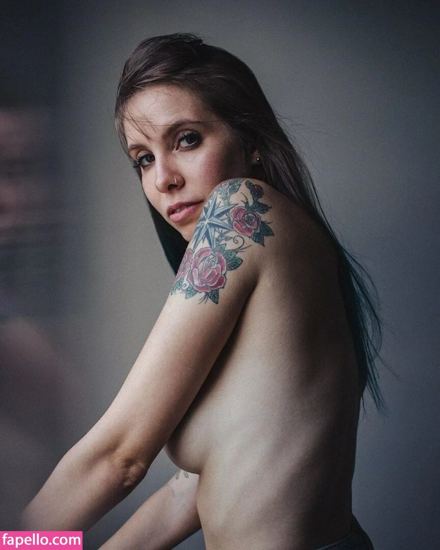 Gabbie Fadel Onlyfans Photo Gallery 