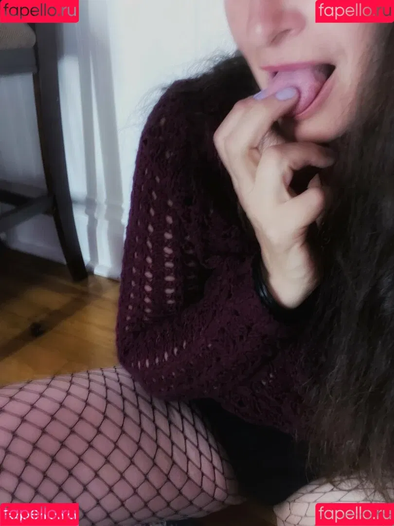sometimesmaybee Onlyfans Photo Gallery 