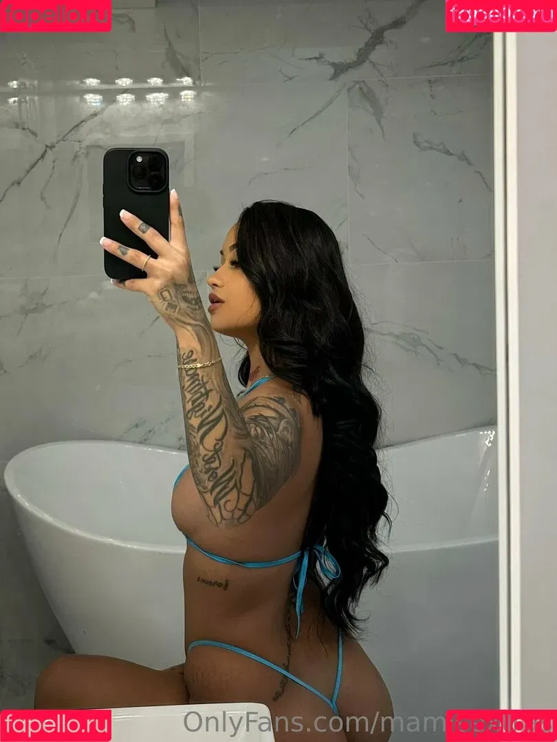 mamisextras Onlyfans Photo Gallery 