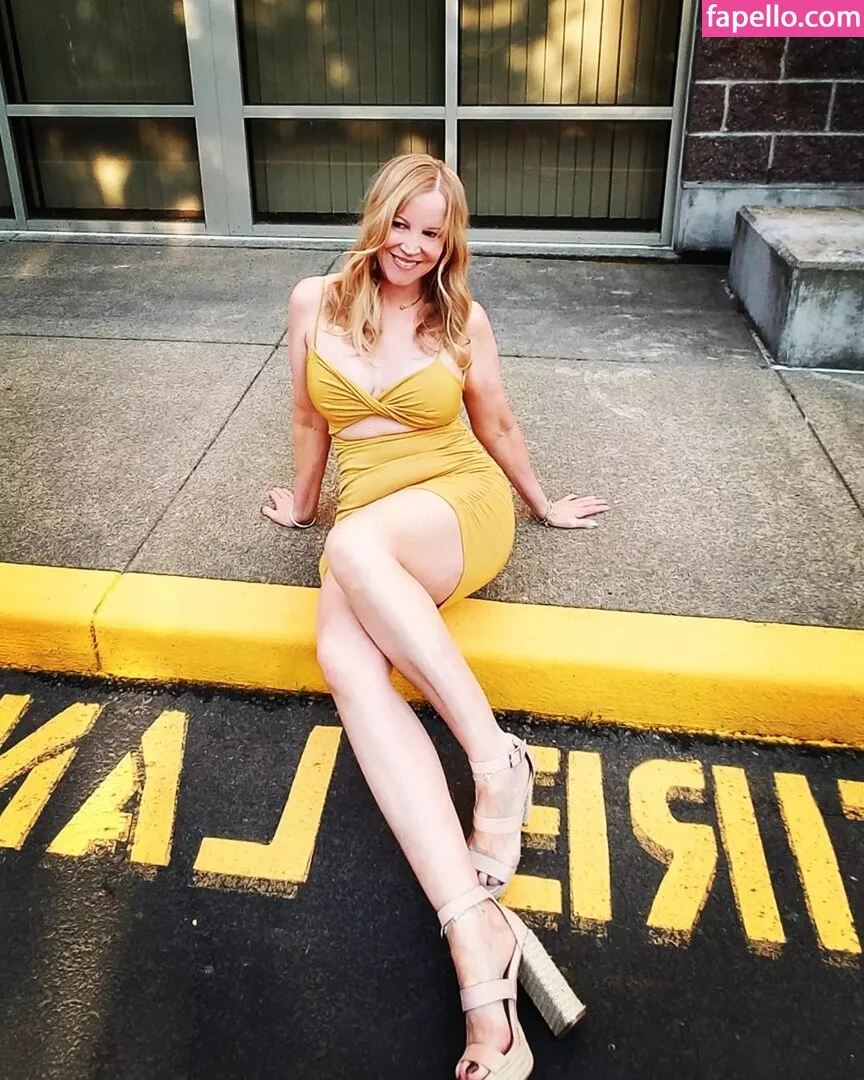 Debbie Onlyfans Photo Gallery 