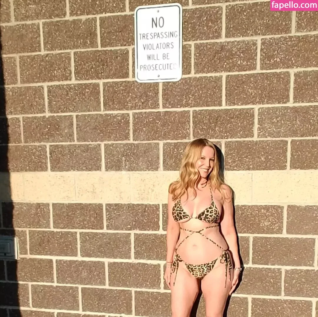 Debbie Onlyfans Photo Gallery 