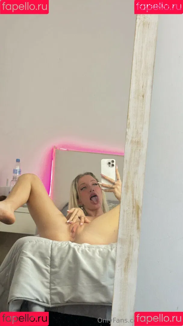 clariiquinn Onlyfans Photo Gallery 