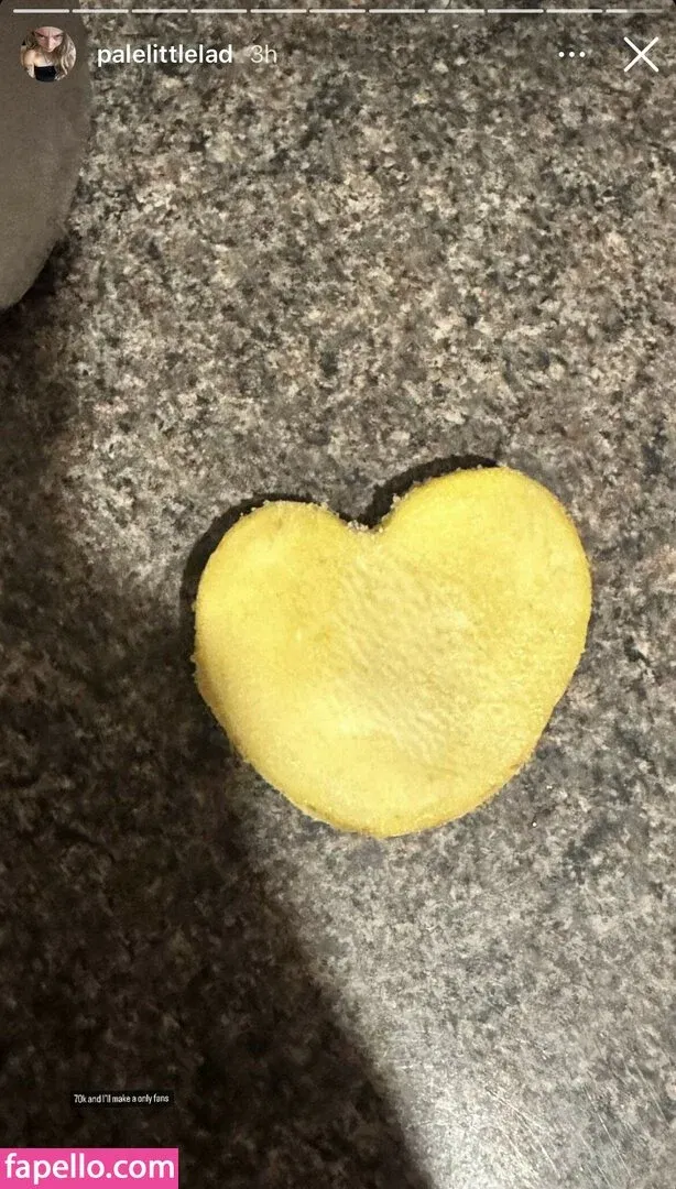 palelittlelad Onlyfans Photo Gallery 