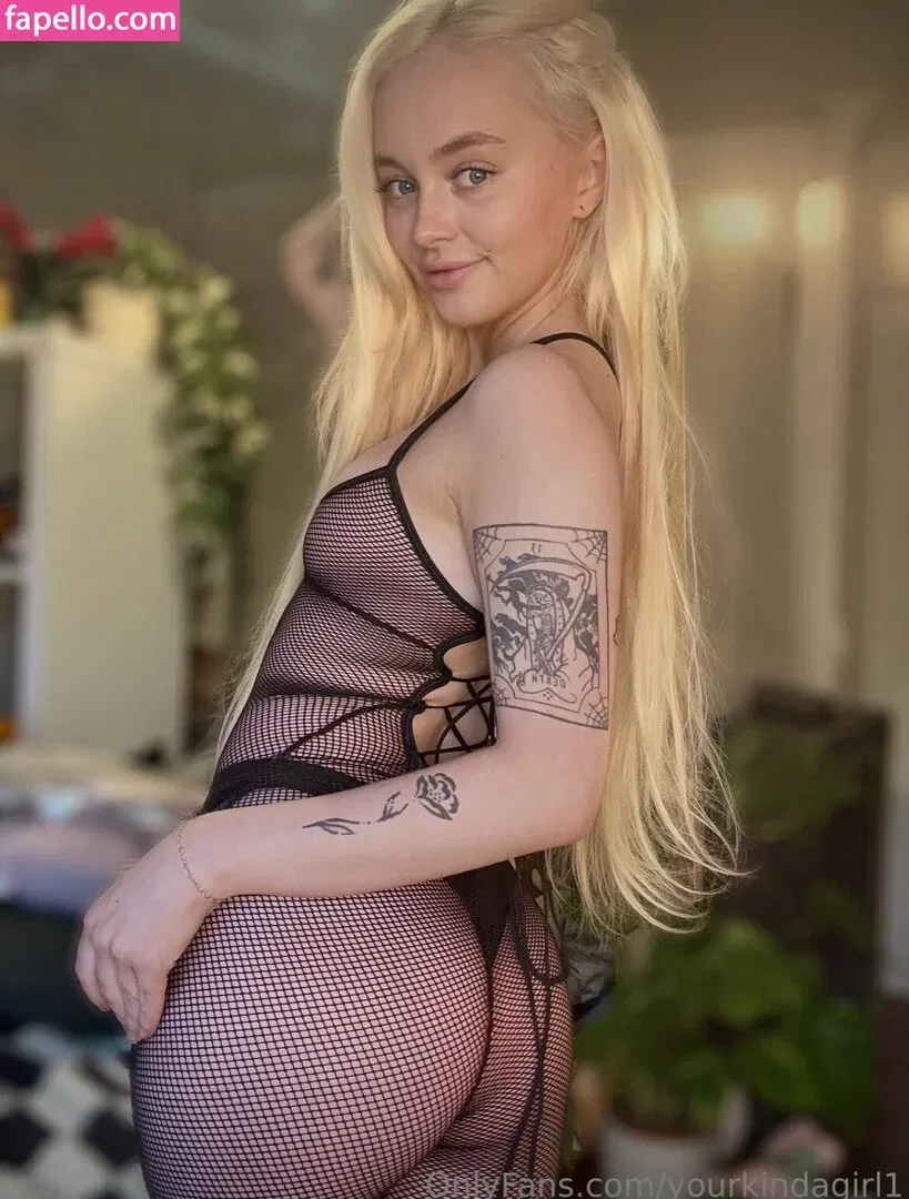 palelittlelad Onlyfans Photo Gallery 