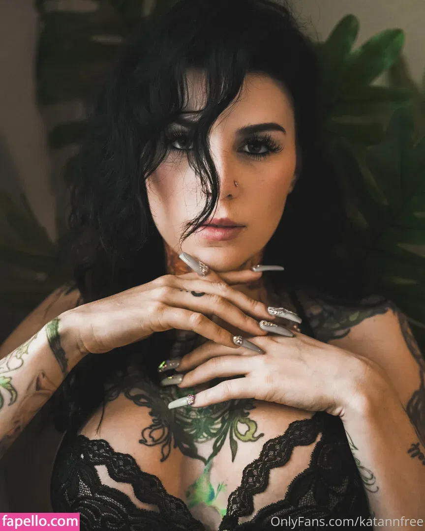 katannfree Onlyfans Photo Gallery 