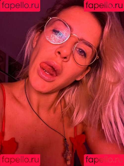 Milica Dabovic Onlyfans Photo Gallery 