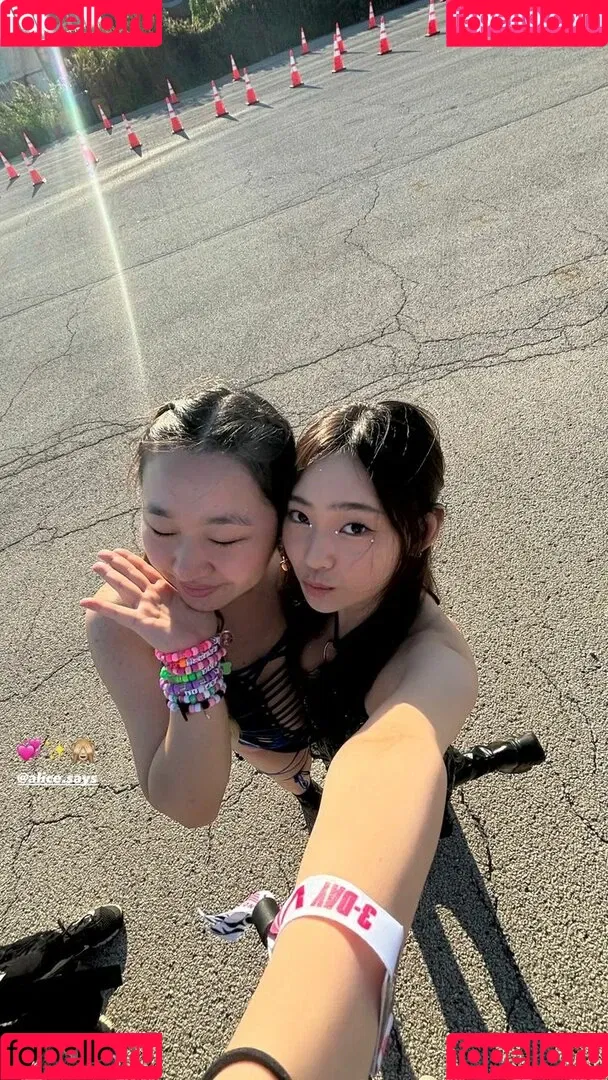 esblee Onlyfans Photo Gallery 