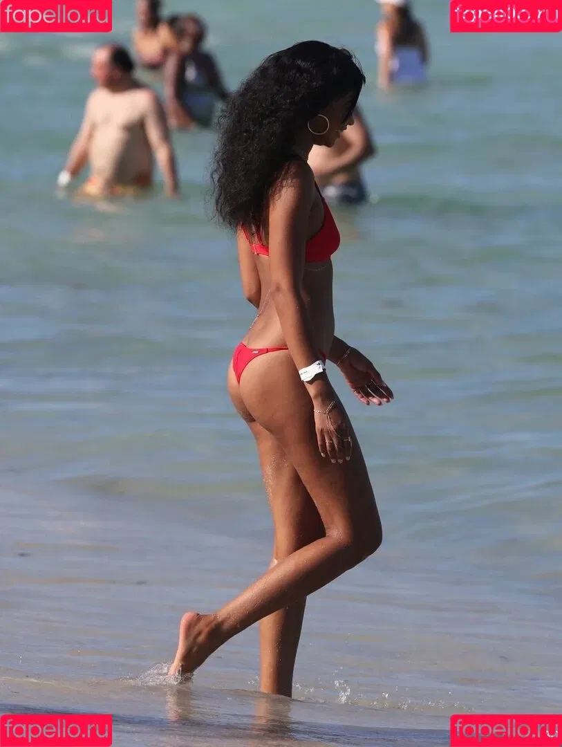 Chanel Iman Onlyfans Photo Gallery 